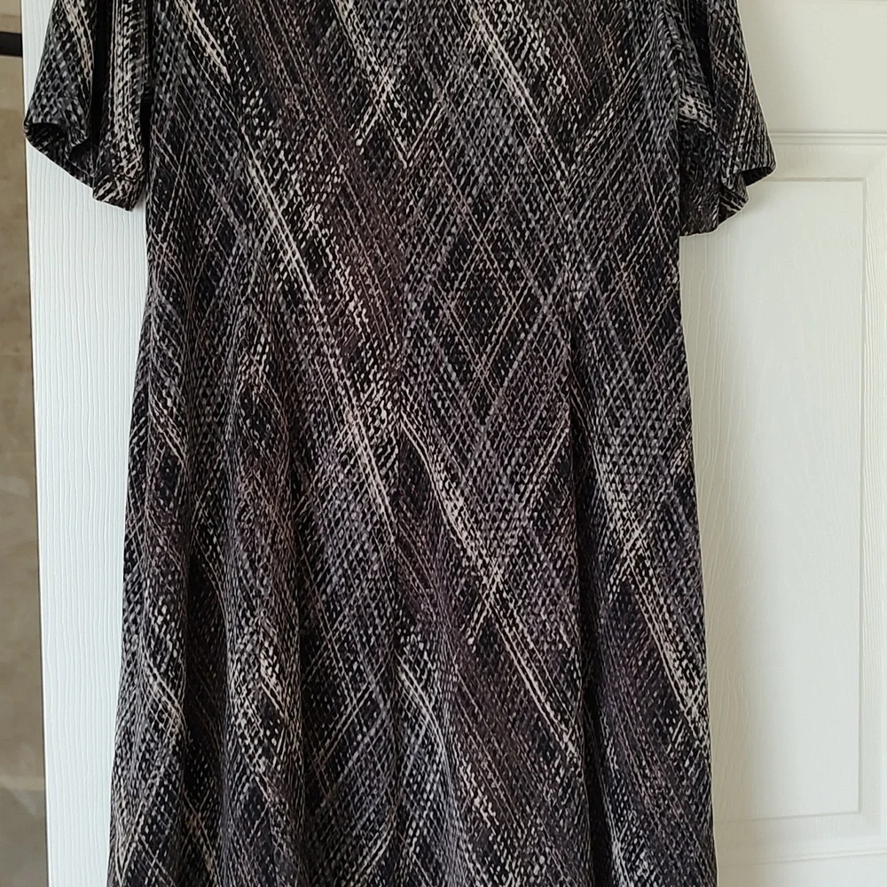 DRESS SALE*** - Picture 3 of 3
